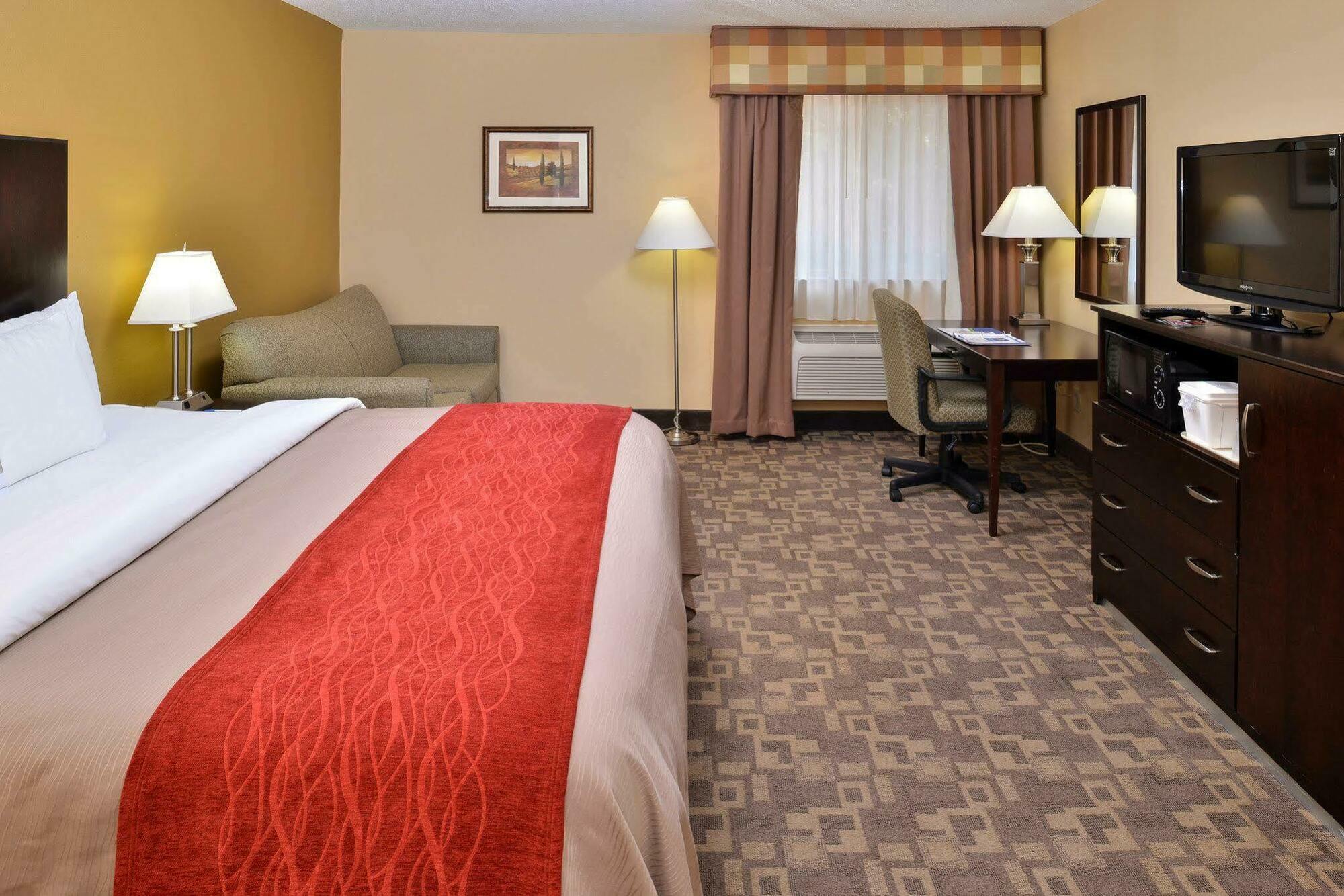Quality Inn Asheboro South Exterior photo