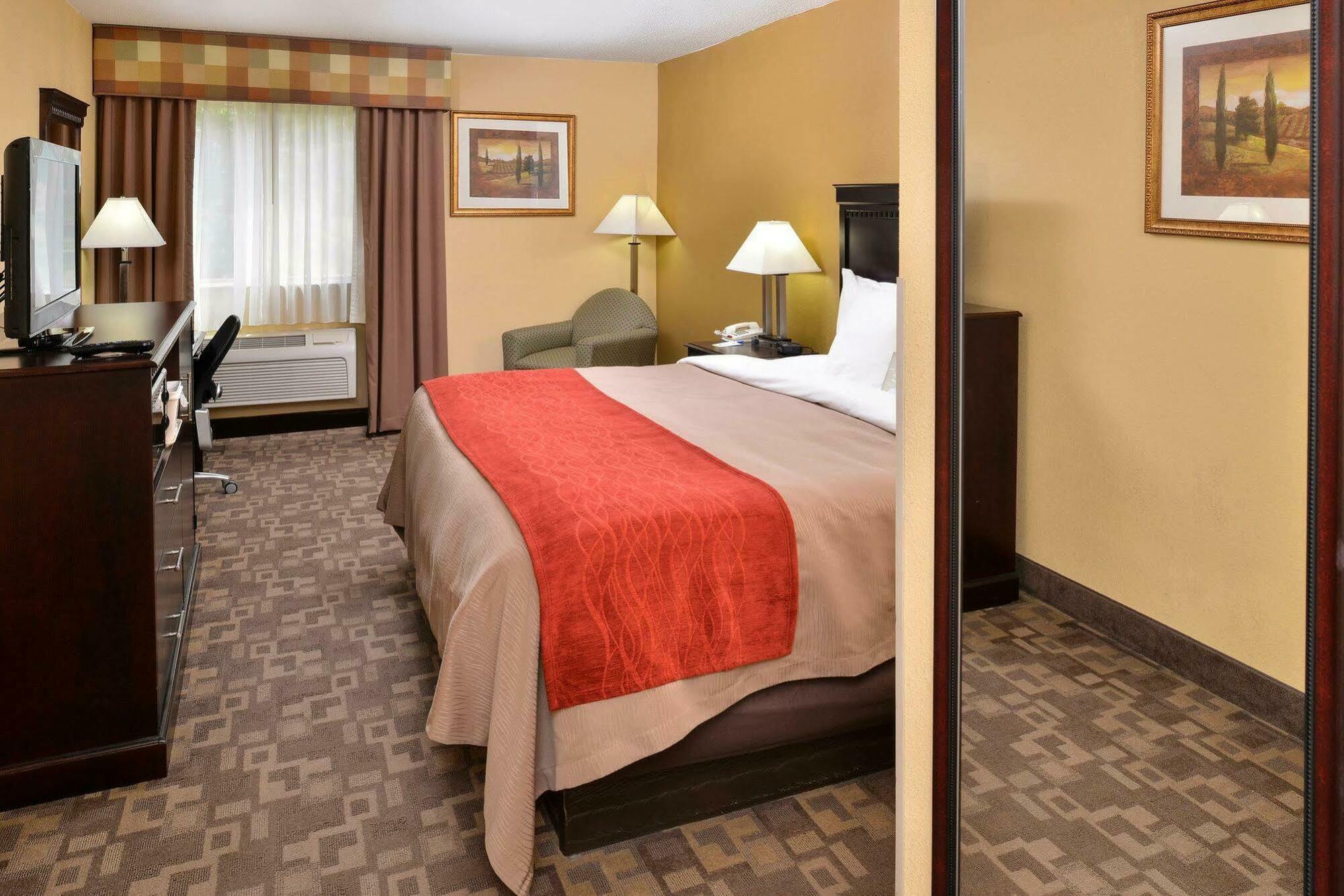 Quality Inn Asheboro South Exterior photo
