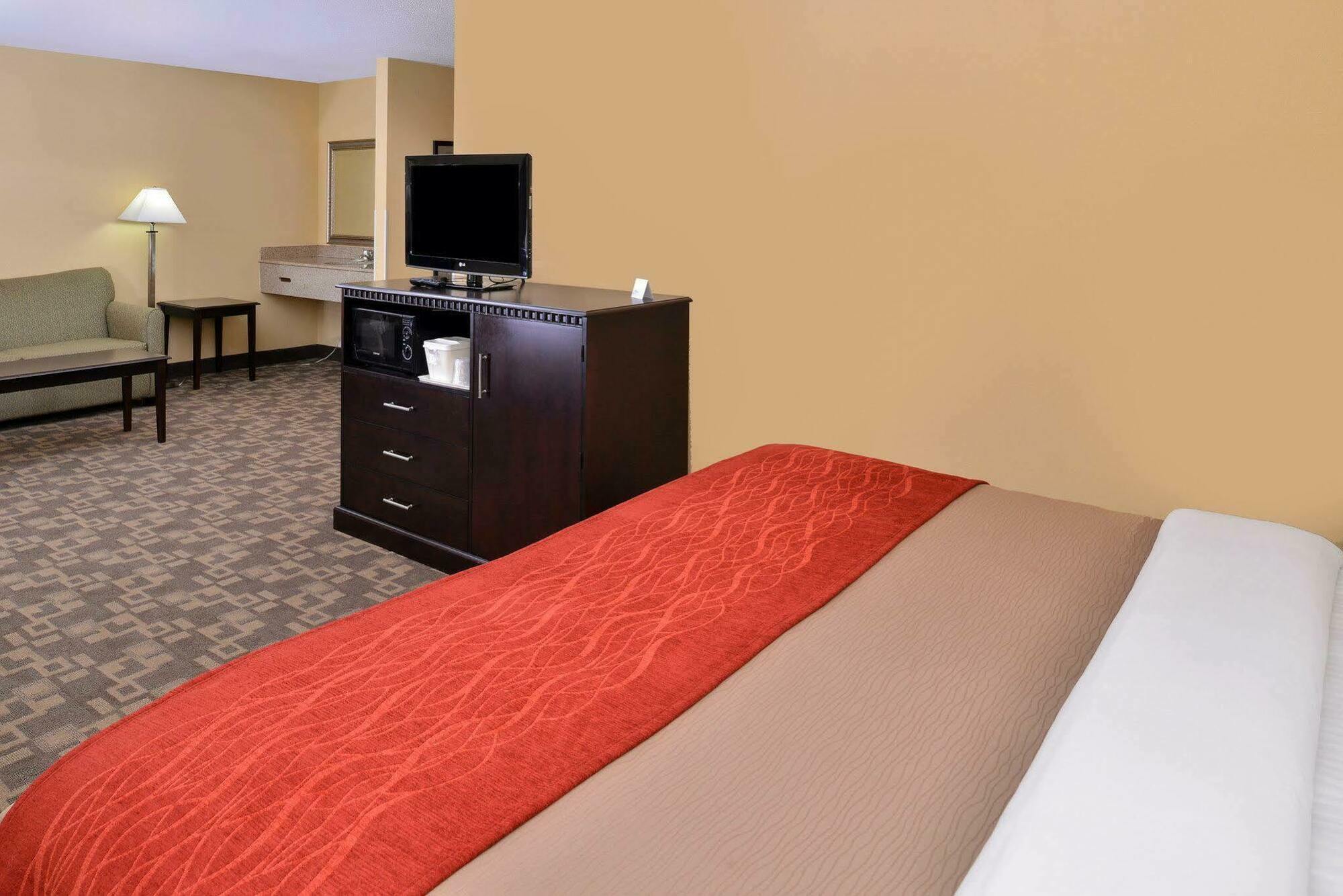 Quality Inn Asheboro South Exterior photo